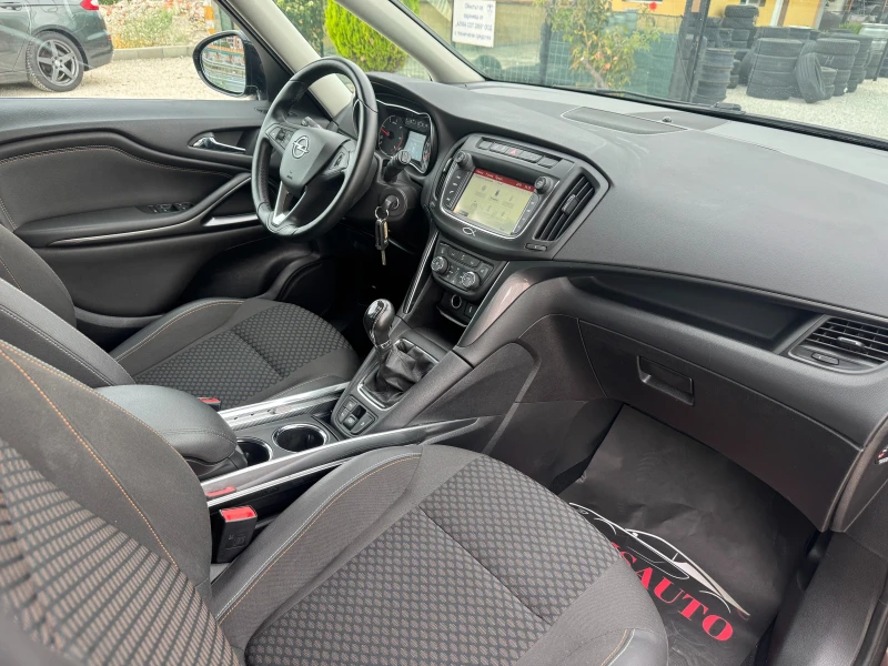 Opel Zafira Tourer 2.0 CDTI ecoFLEX EURO 6, снимка 13 - Автомобили и джипове - 49362064