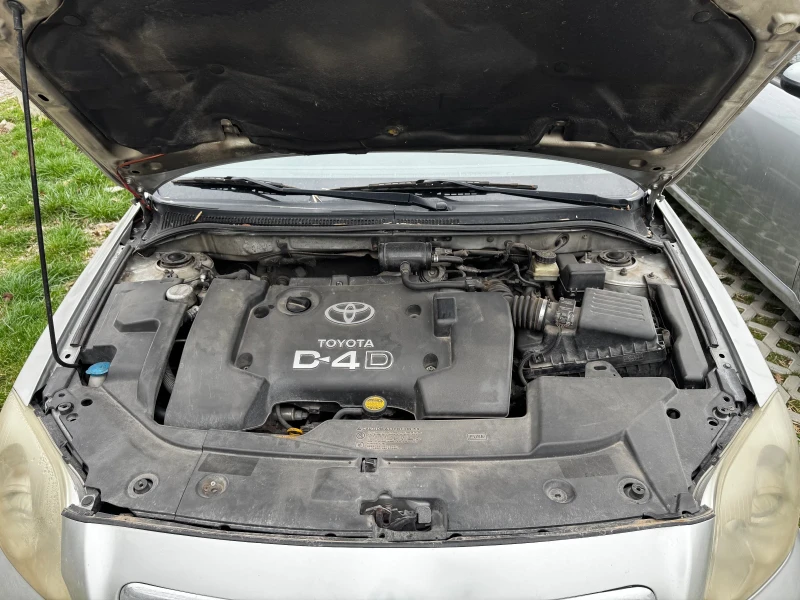 Toyota Avensis, снимка 3 - Автомобили и джипове - 52722000