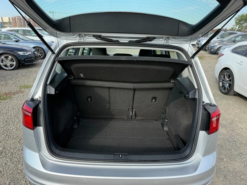 VW Sportsvan 1.2i CH Navi 110ks 6sk, снимка 7 - Автомобили и джипове - 51232554