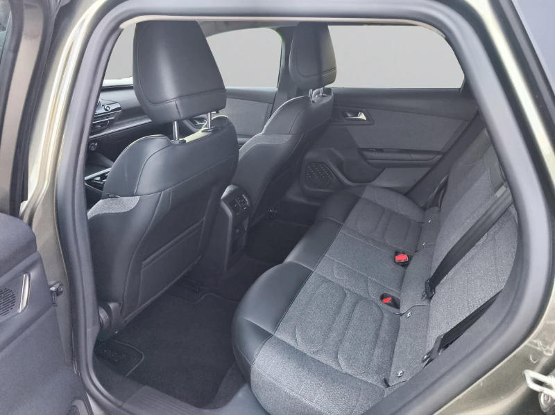 Citroen C5X FEEL PACK PureTech 130 S&S EAT8/2302020, снимка 11 - Автомобили и джипове - 51342261