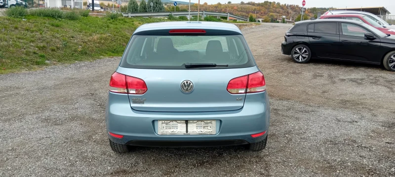 VW Golf 1.6i euro5, снимка 4 - Автомобили и джипове - 52089280