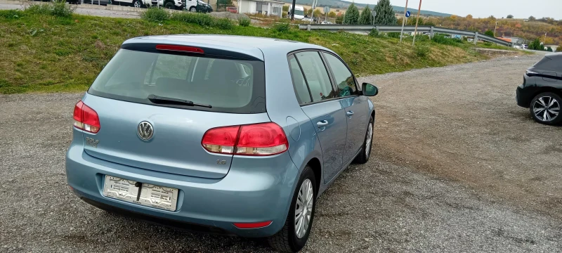 VW Golf 1.6i euro5, снимка 5 - Автомобили и джипове - 52089280
