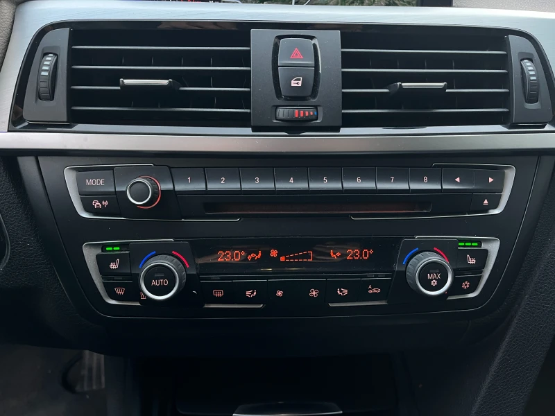 BMW 328 Седан - Задно предаване - Ръчни скорости, снимка 12 - Автомобили и джипове - 52507465