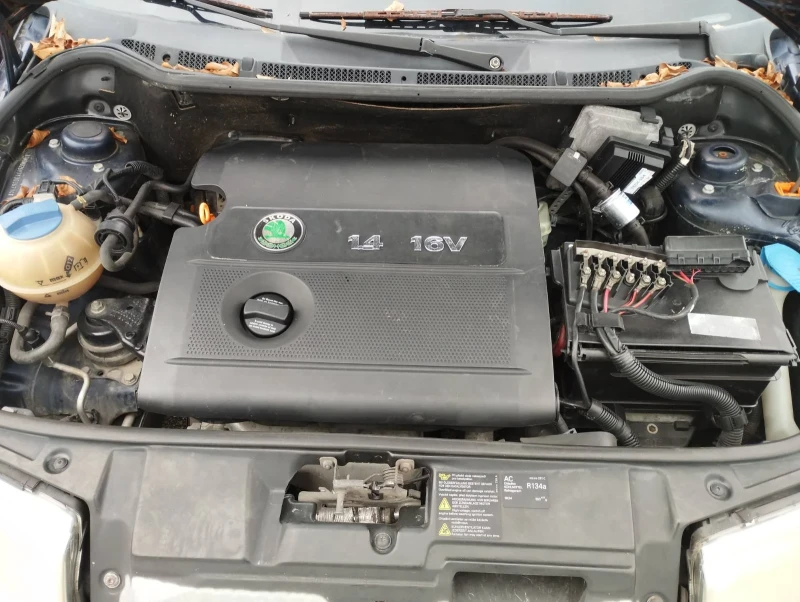 Skoda Fabia, снимка 9 - Автомобили и джипове - 52537189