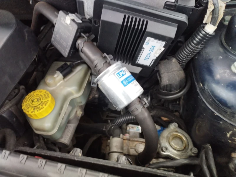 Skoda Fabia, снимка 8 - Автомобили и джипове - 52537189