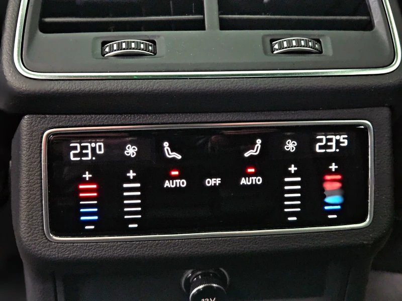 Audi A7 RS7/MATRIX/DISTR/PANO/BANG/ПОДГРЕВ/AMBIENT/AIR/LIZ, снимка 15 - Автомобили и джипове - 52662802