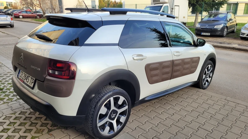Citroen C4 Cactus 1.6d АВТОМАТ, снимка 8 - Автомобили и джипове - 52732323