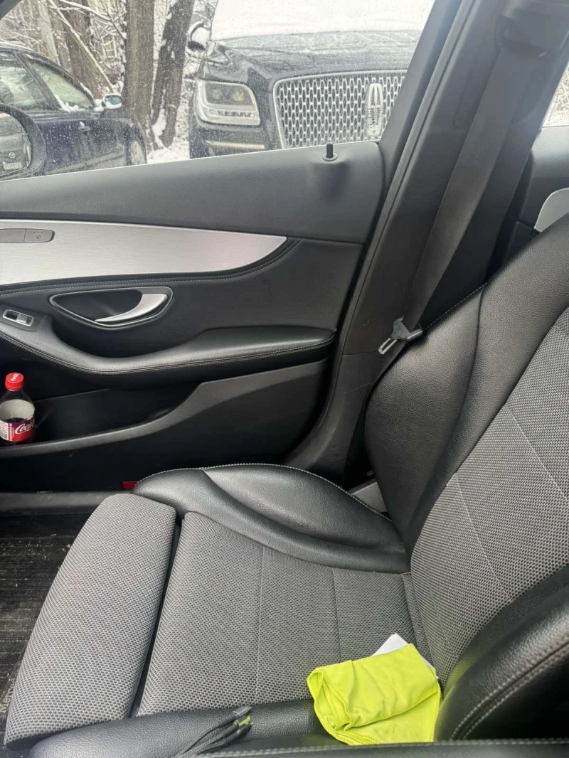 Mercedes-Benz C 220, снимка 13 - Автомобили и джипове - 53579531