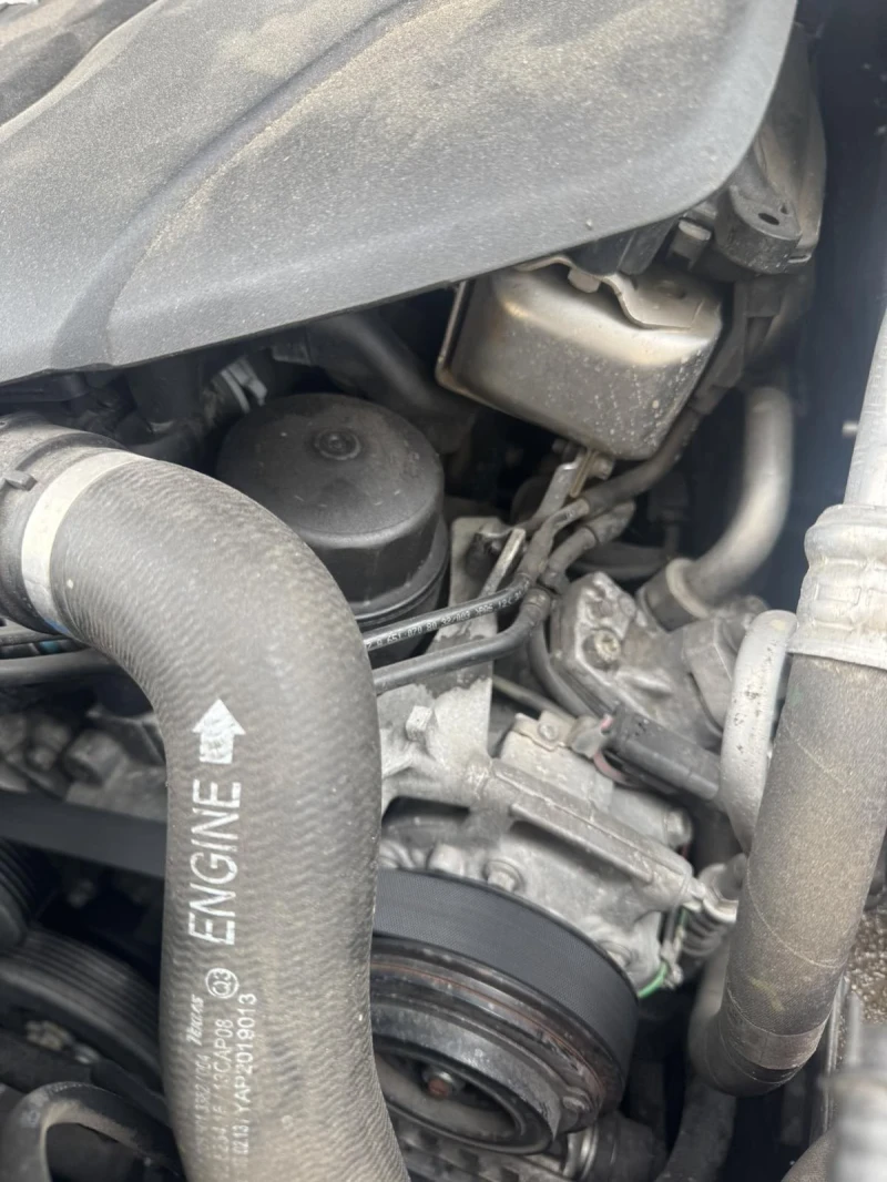 Mercedes-Benz C 220, снимка 8 - Автомобили и джипове - 53579531