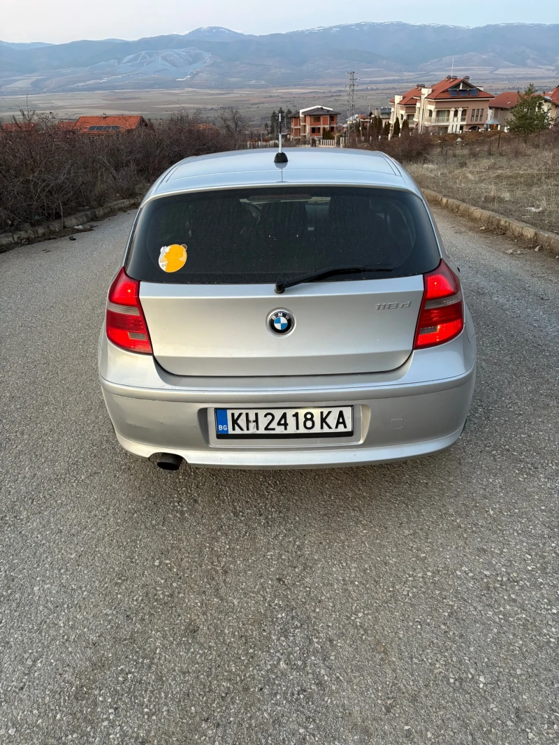 BMW 118 2.0, снимка 4 - Автомобили и джипове - 53587399