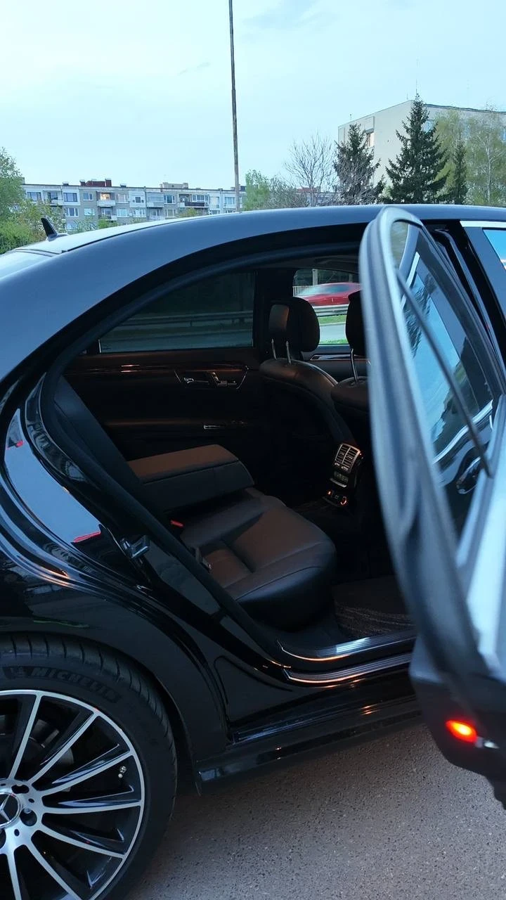 Mercedes-Benz S 550 AMG ГАЗ реални км, снимка 4 - Автомобили и джипове - 52908060