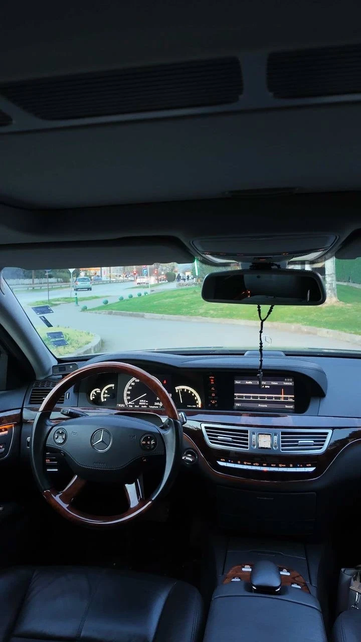 Mercedes-Benz S 550 AMG ГАЗ реални км, снимка 3 - Автомобили и джипове - 52908060
