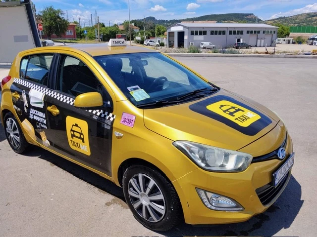 Hyundai I20 1.2 с ГАЗ, снимка 6 - Автомобили и джипове - 54947353