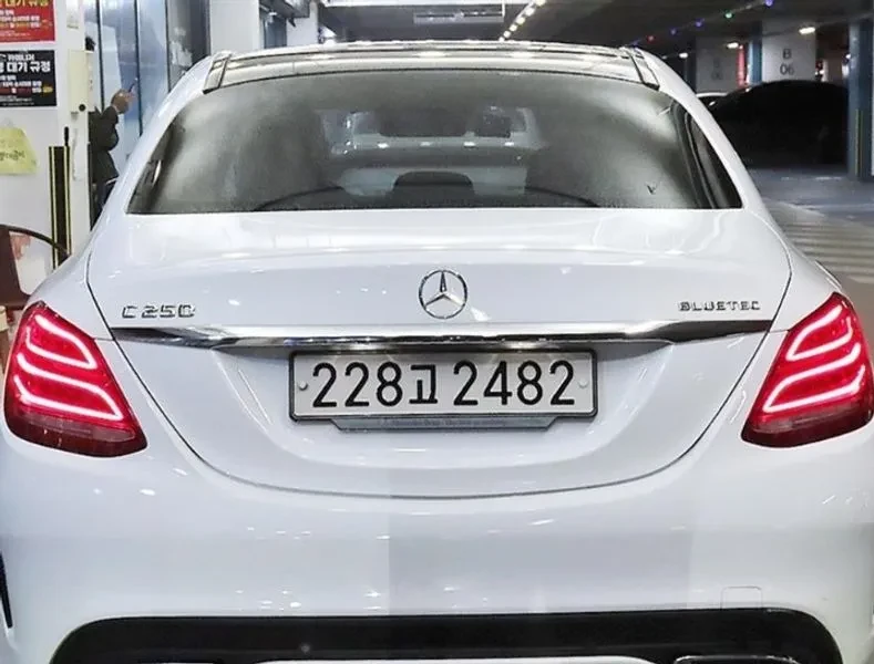 Mercedes-Benz C 250 W205 C250 Bluetec 4Matic, снимка 5 - Автомобили и джипове - 55186458