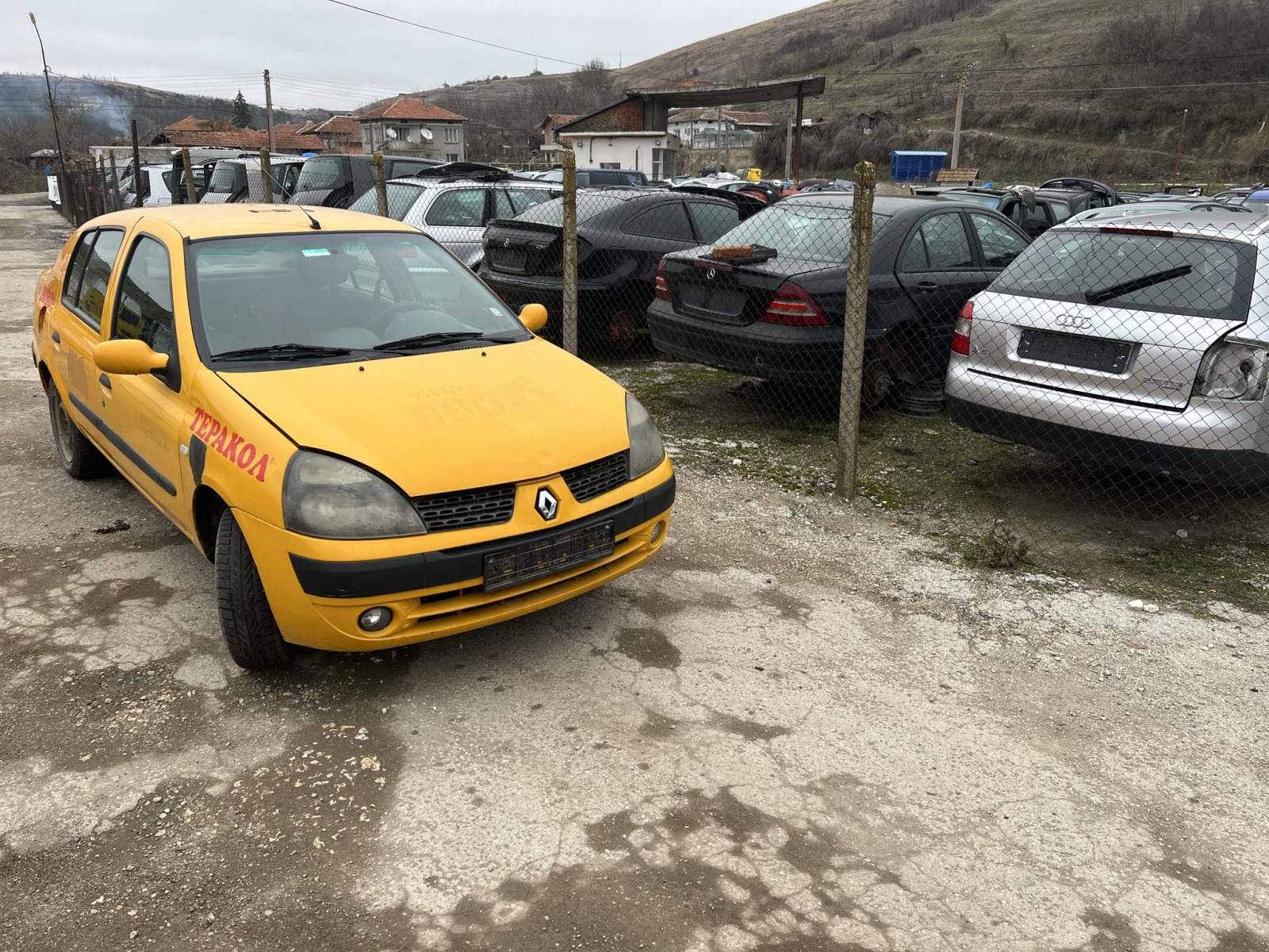 Renault Clio 1.4 - изображение 1