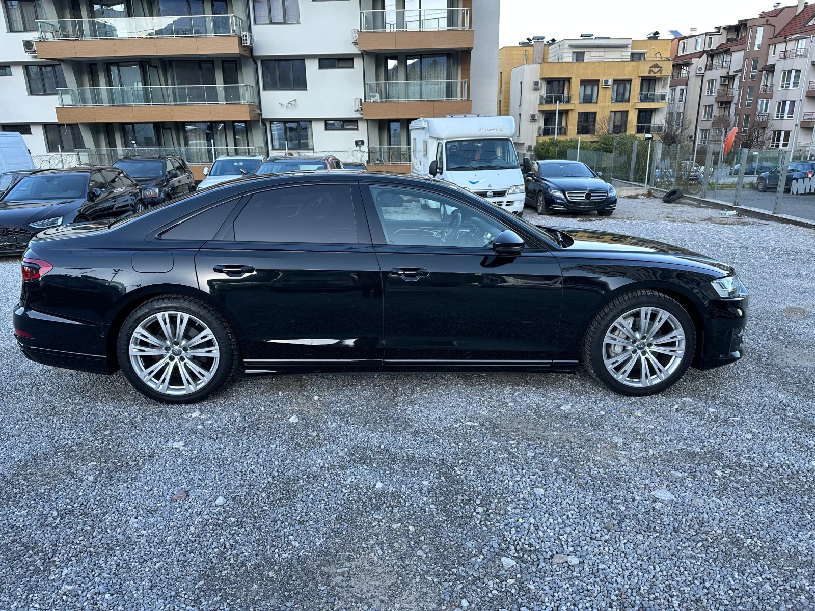 Audi A8 50 TDI 3xS-Line LASER BLACK EDITION Exclusive - изображение 4