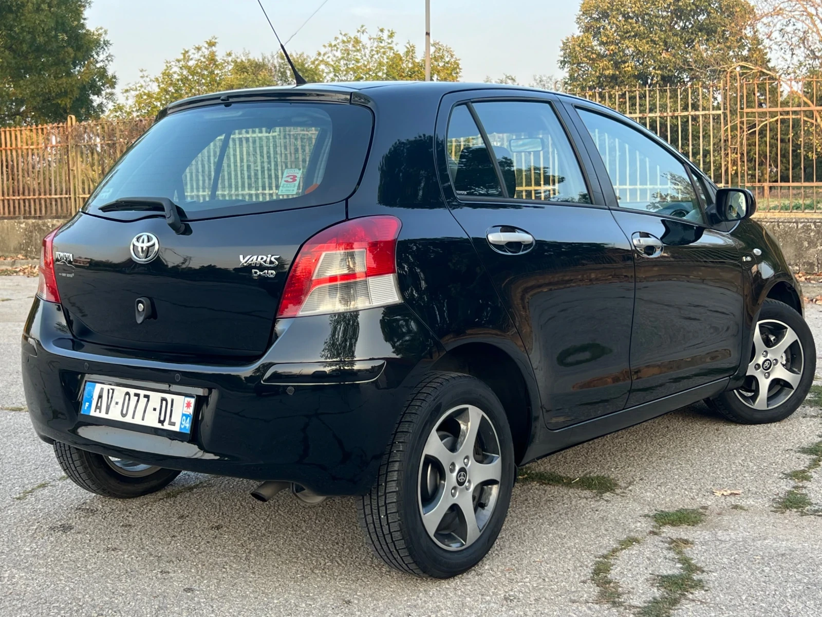 Toyota Yaris 1.4D4D FACELIFT  - изображение 4