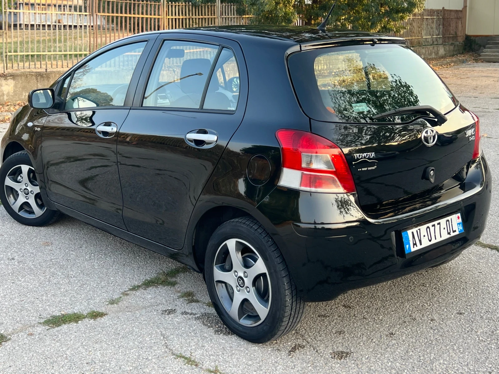 Toyota Yaris 1.4D4D FACELIFT  - изображение 5