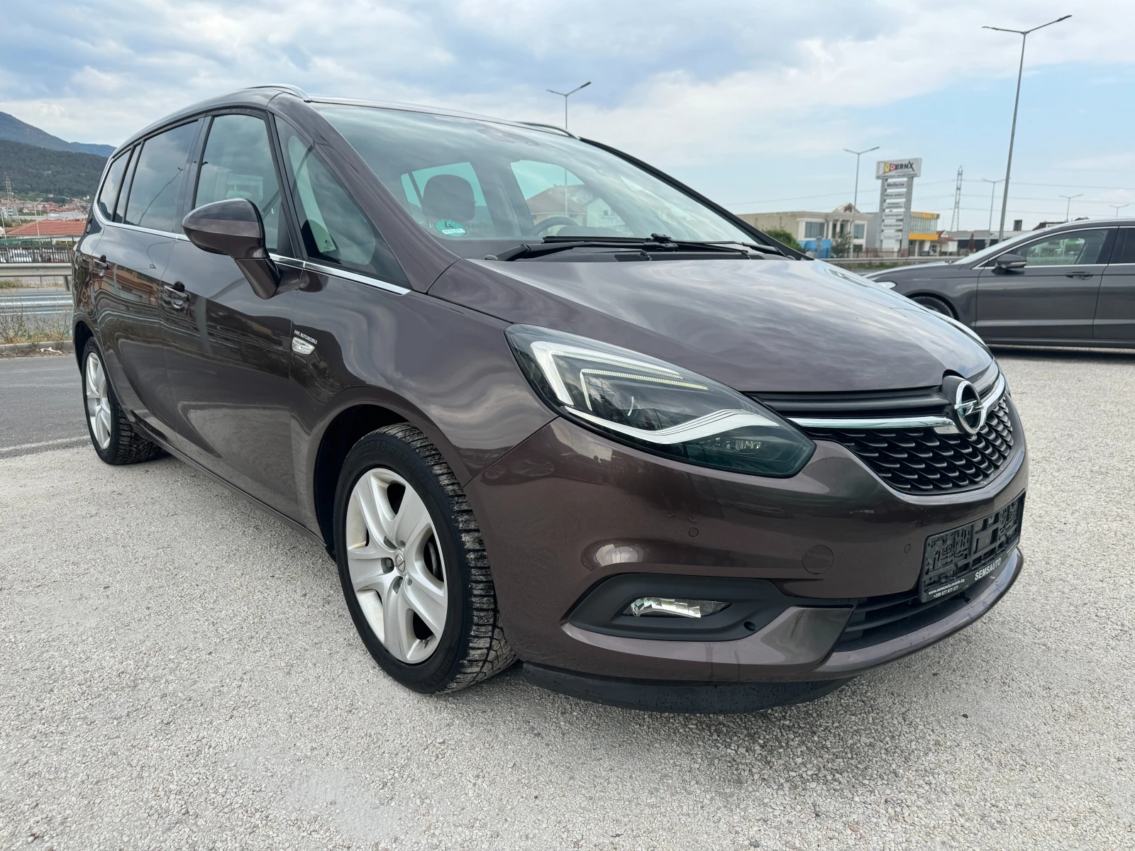 Opel Zafira Tourer 2.0 CDTI ecoFLEX EURO 6 - изображение 3