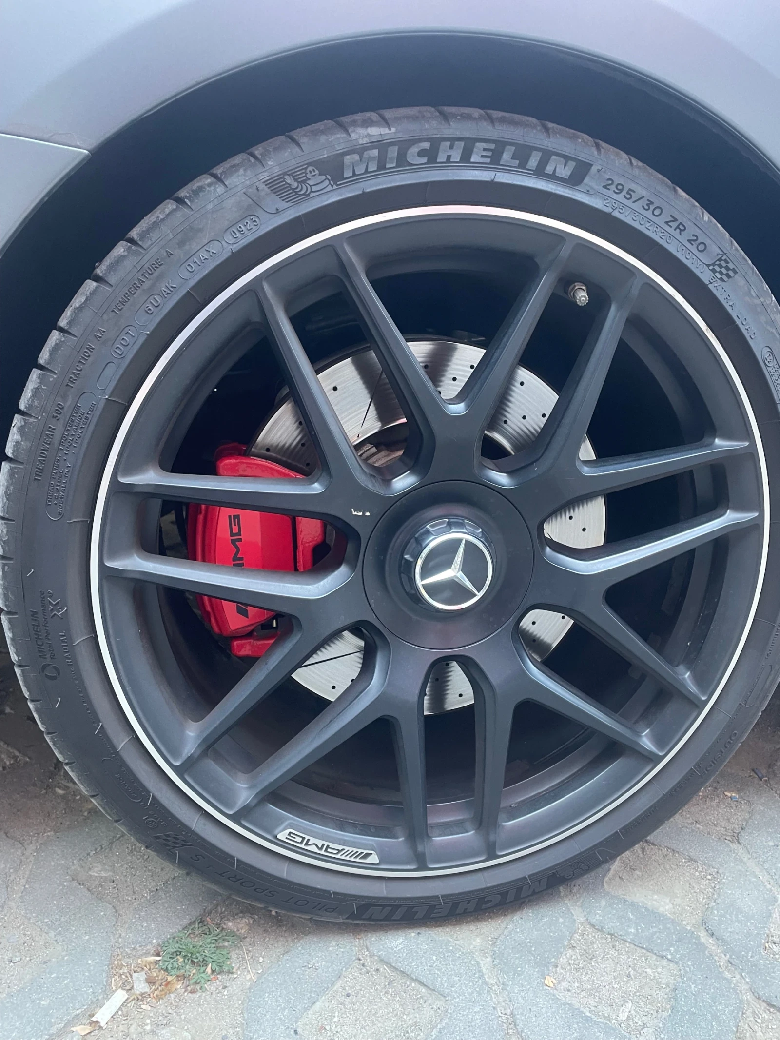 Mercedes-Benz E 63 AMG Mercedes E63s 4matic - изображение 10