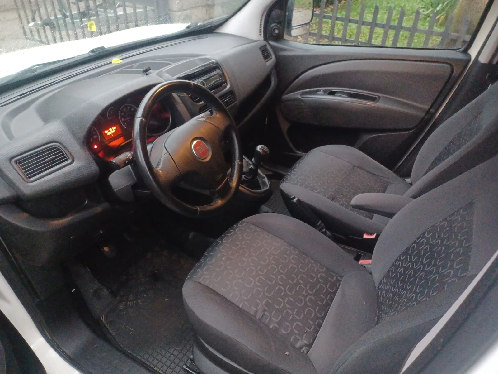 Fiat Doblo 1.6 Multijet 105 к.с  - изображение 7