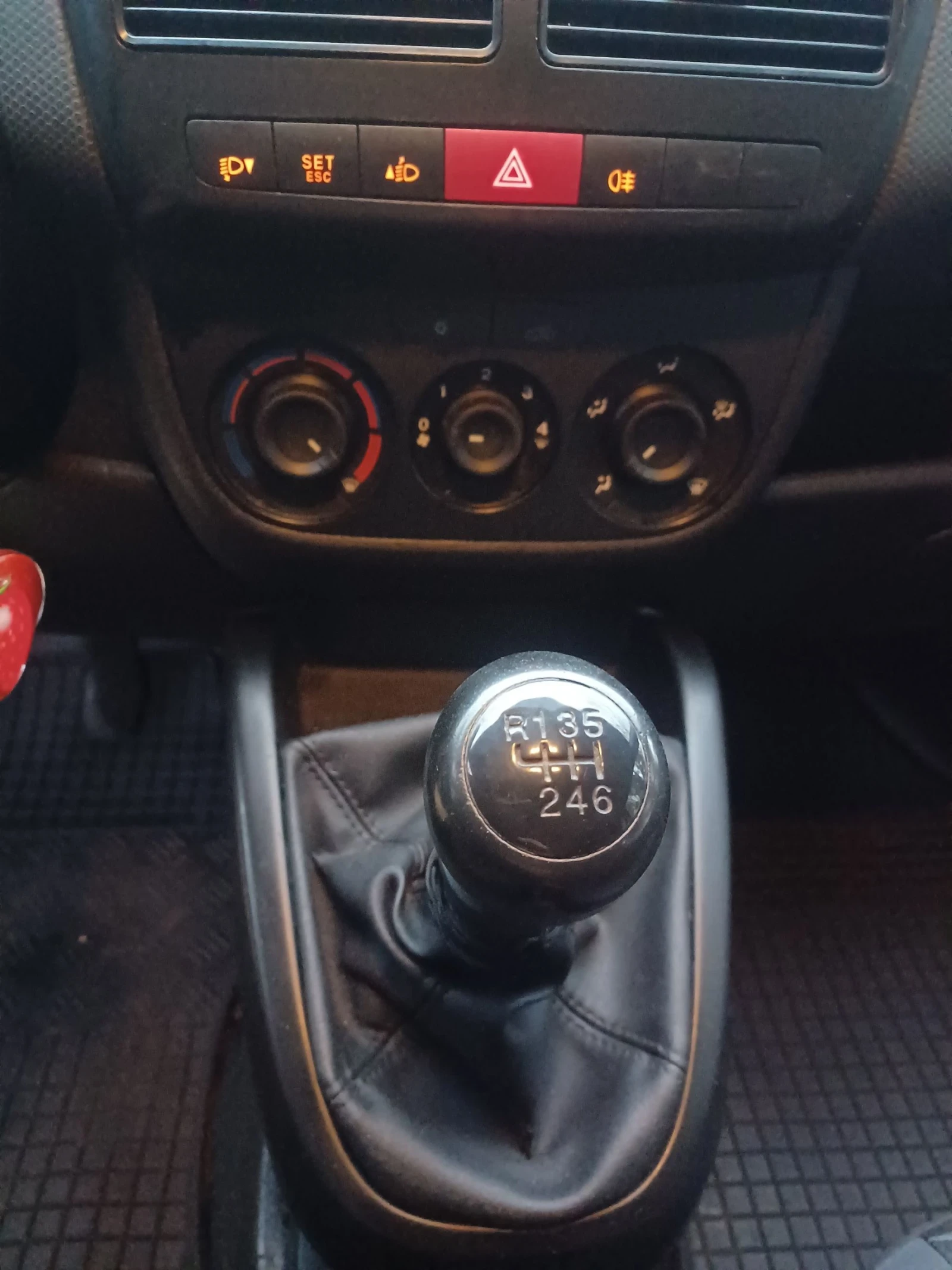 Fiat Doblo 1.6 Multijet 105 к.с  - изображение 8