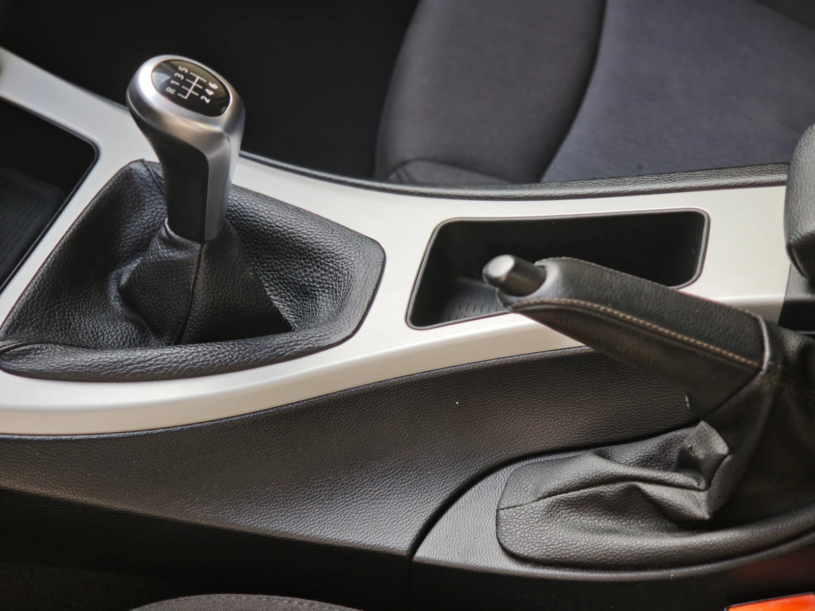 BMW 318 Facelift - изображение 10