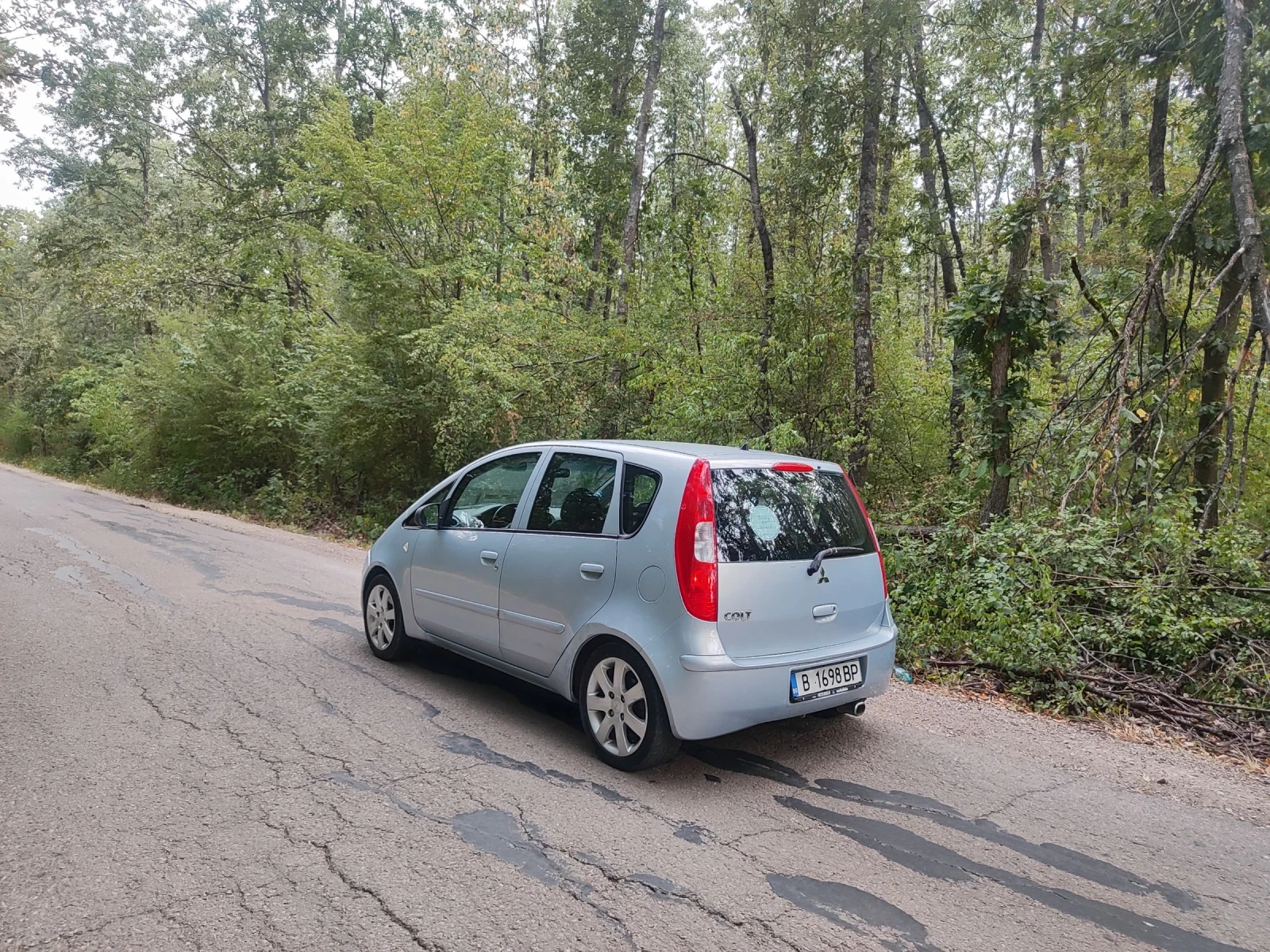 Mitsubishi Colt Автоматик, снимка 2 - Автомобили и джипове - 54167603