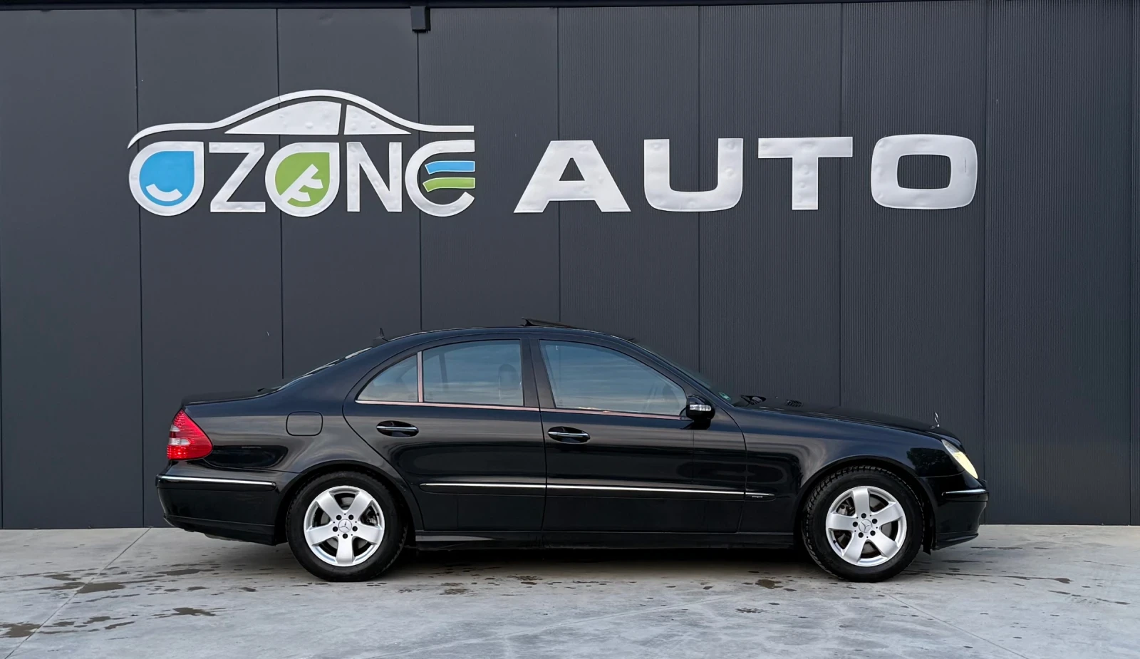 Mercedes-Benz E 350 Avangarde, снимка 2 - Автомобили и джипове - 54210363