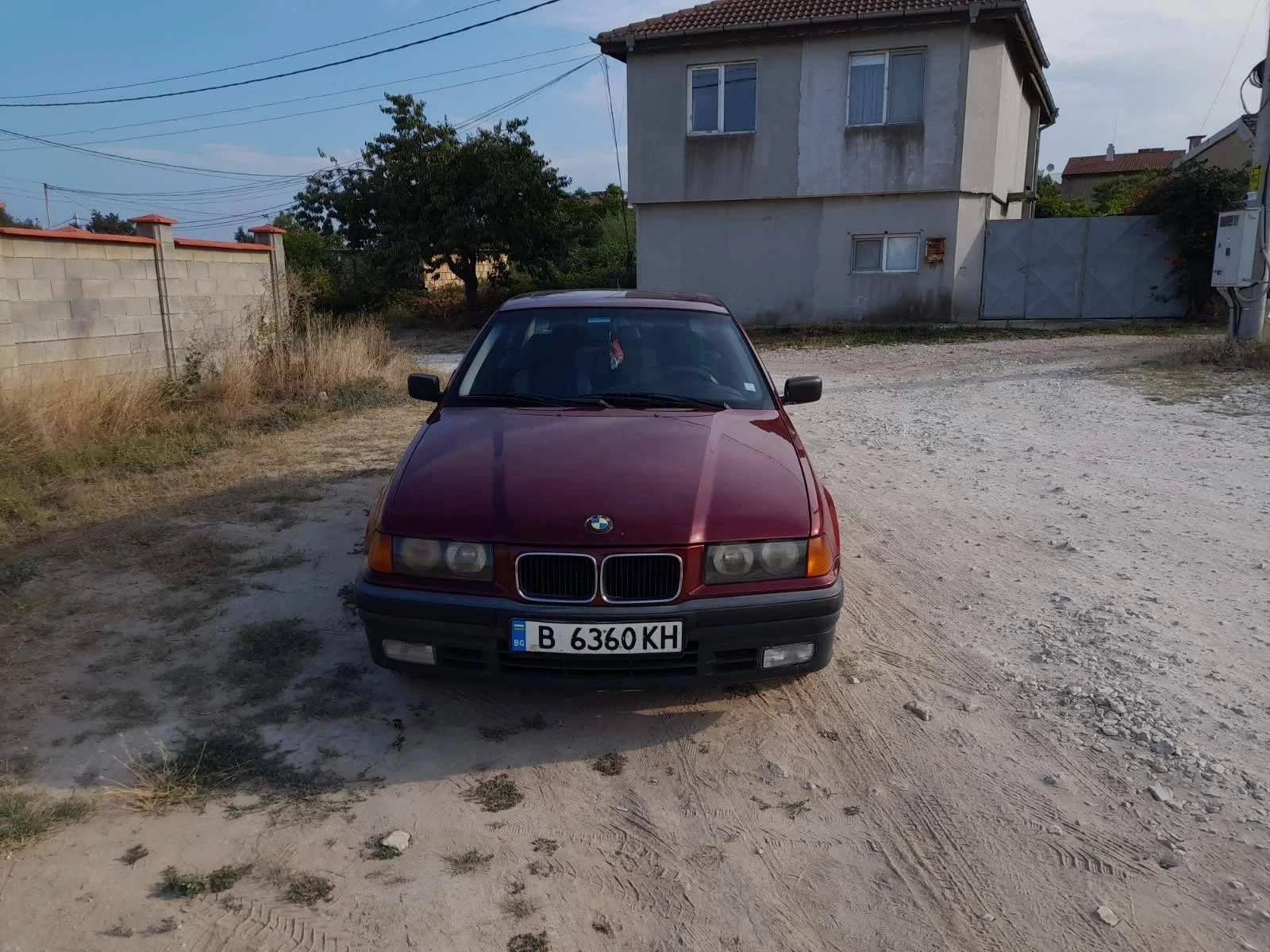 BMW 318, снимка 2 - Автомобили и джипове - 54302070