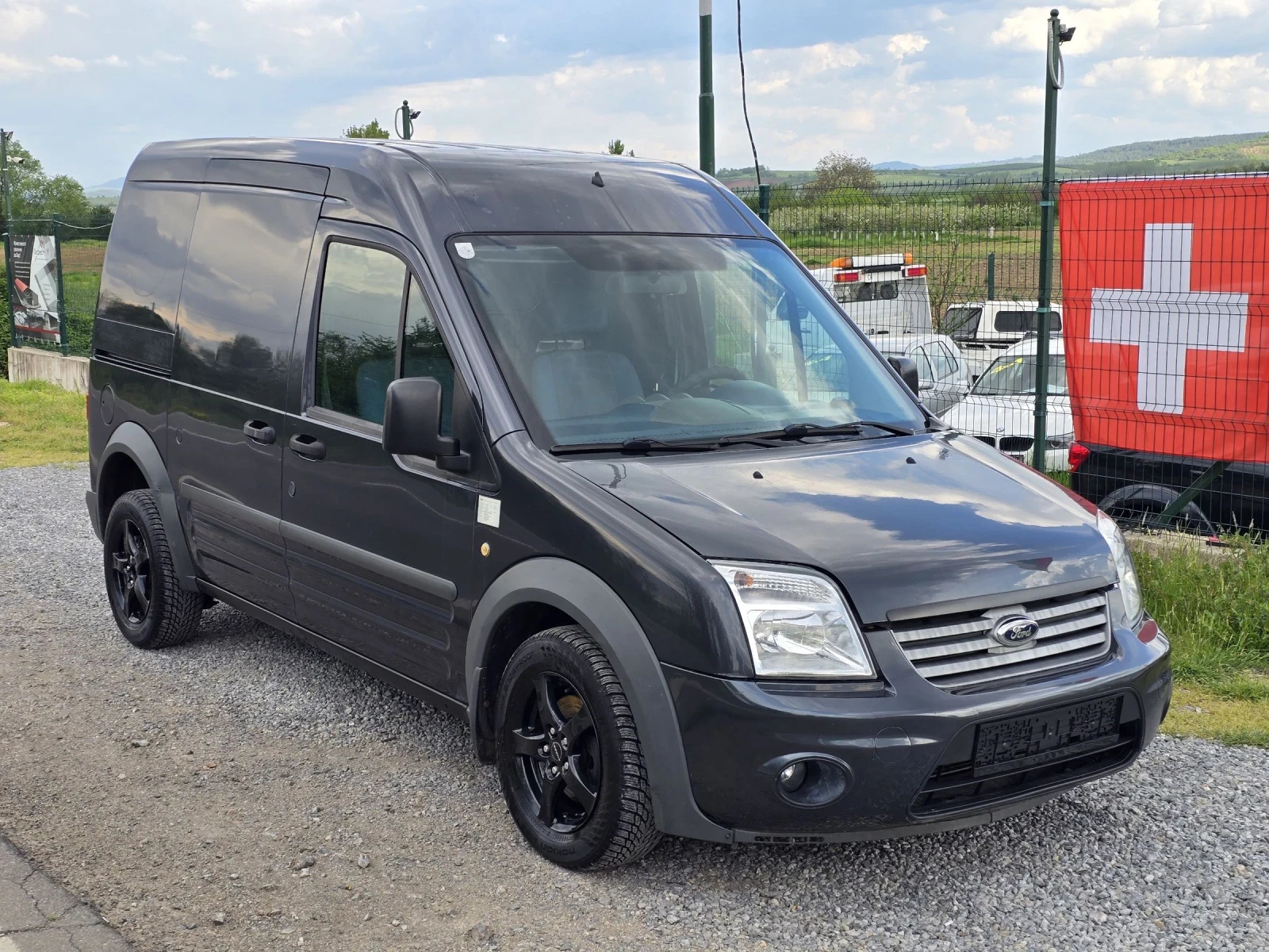 Ford Connect TREND XL 230L, снимка 2 - Автомобили и джипове - 54357462