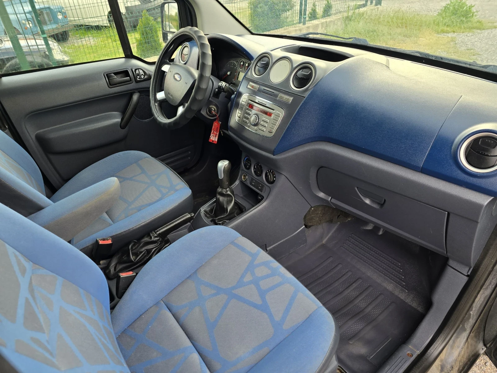 Ford Connect TREND XL 230L, снимка 7 - Автомобили и джипове - 54357462