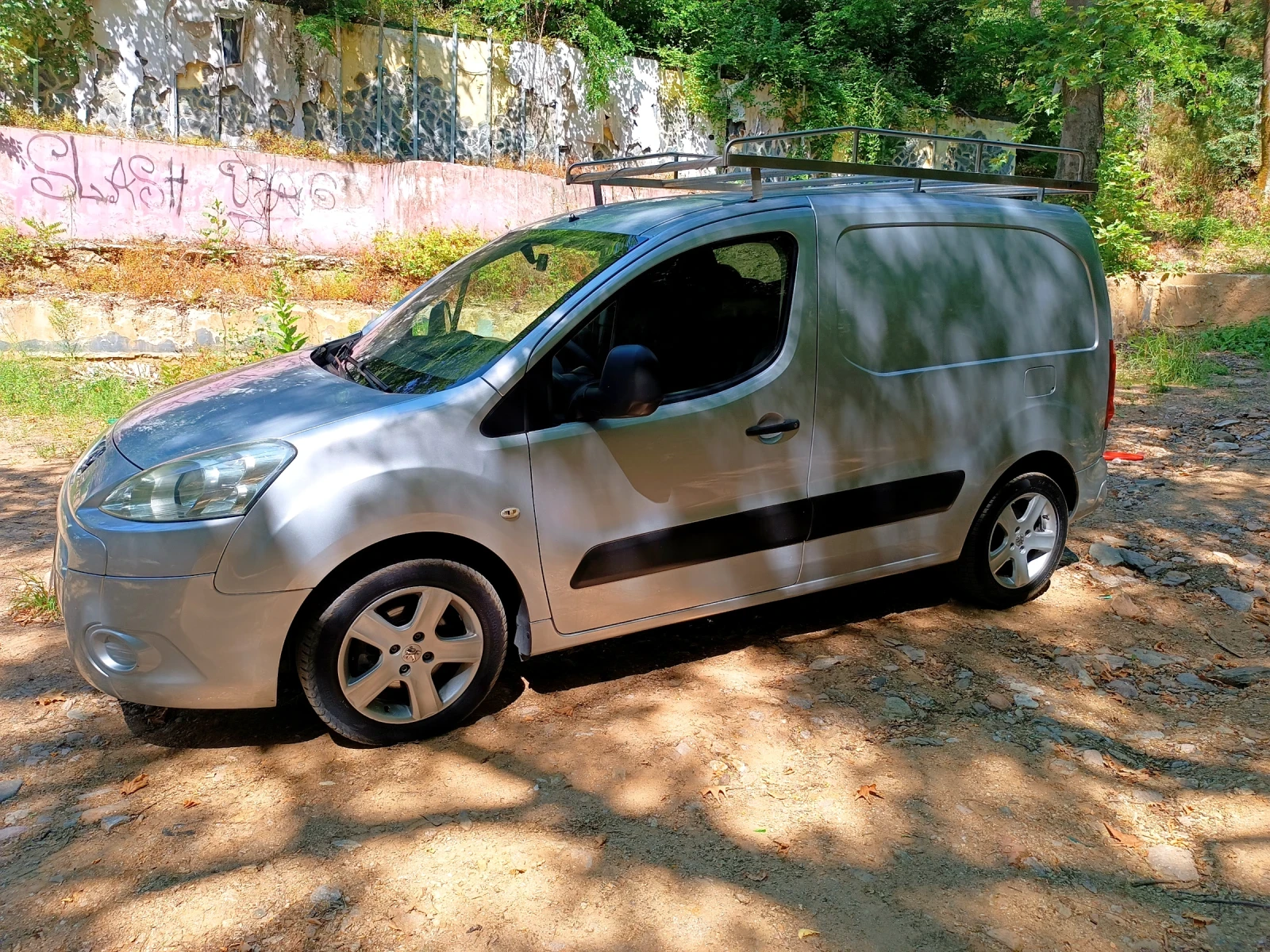 Peugeot Partner 1, 6 HDI, снимка 5 - Автомобили и джипове - 54918639