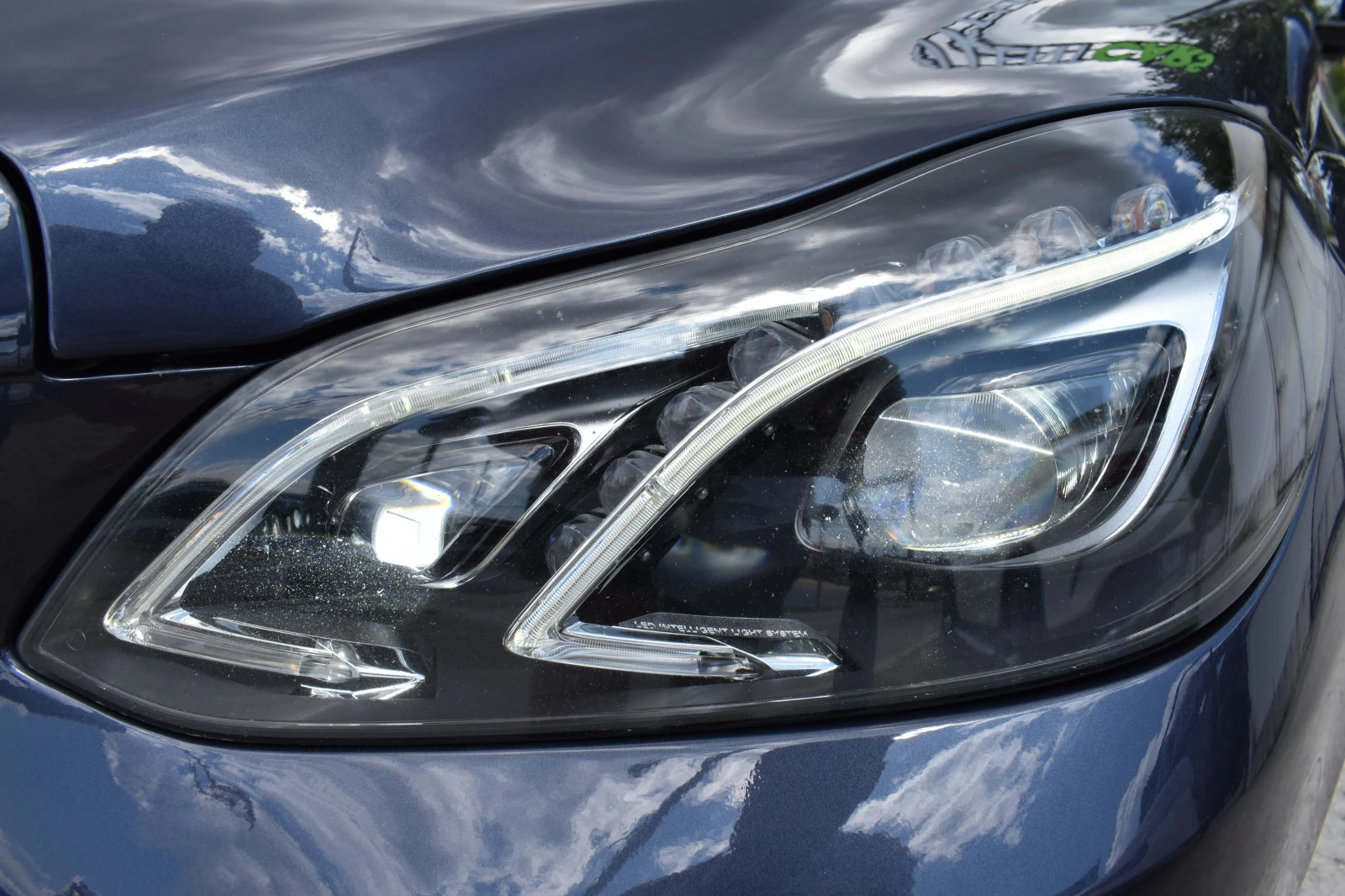 Mercedes-Benz E 220 AMG-LINE* 4MATIC* FULL-LED, снимка 16 - Автомобили и джипове - 55206175