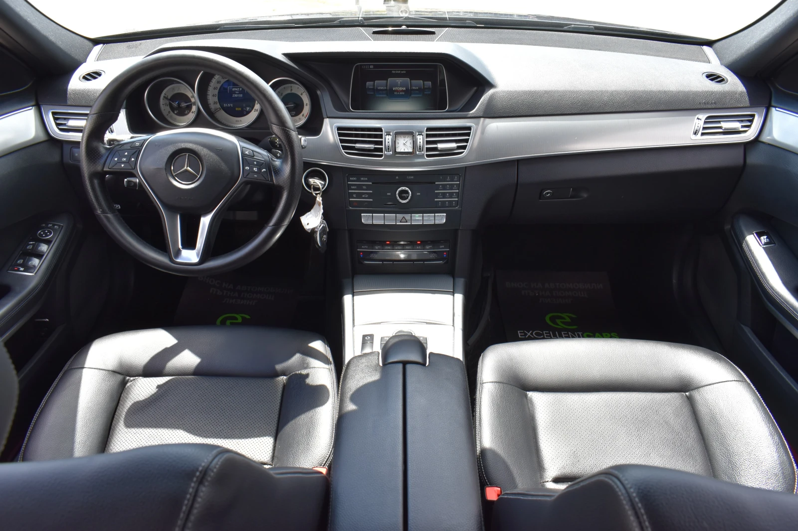 Mercedes-Benz E 220 AMG-LINE* 4MATIC* FULL-LED, снимка 14 - Автомобили и джипове - 55206175