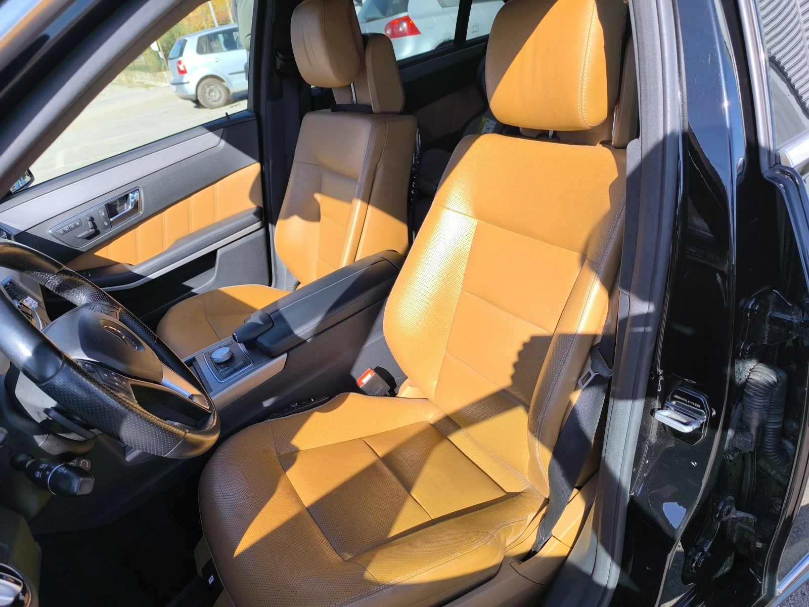 Mercedes-Benz E 350, снимка 13 - Автомобили и джипове - 55412359