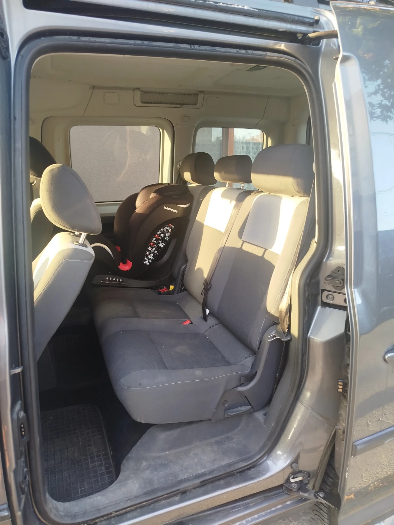VW Caddy 4х4, снимка 7 - Автомобили и джипове - 55878313