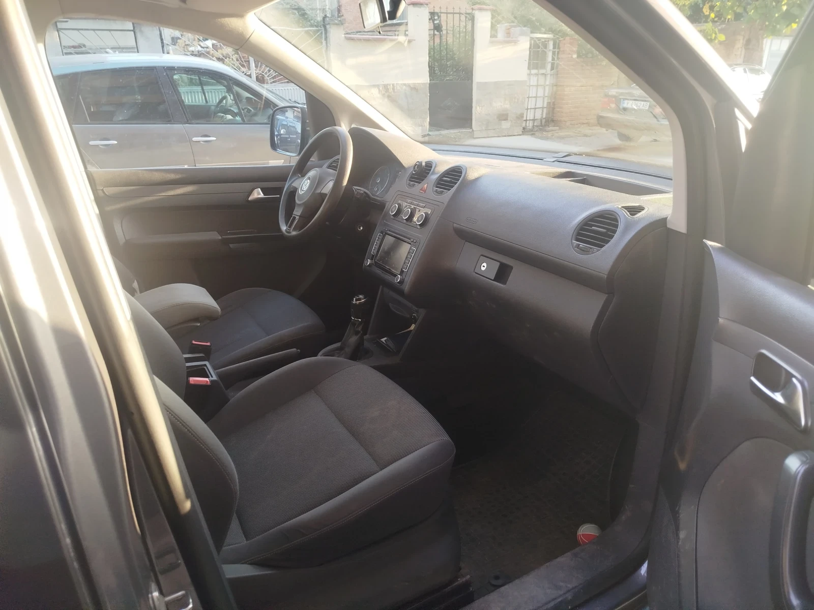 VW Caddy 4х4, снимка 8 - Автомобили и джипове - 55878313