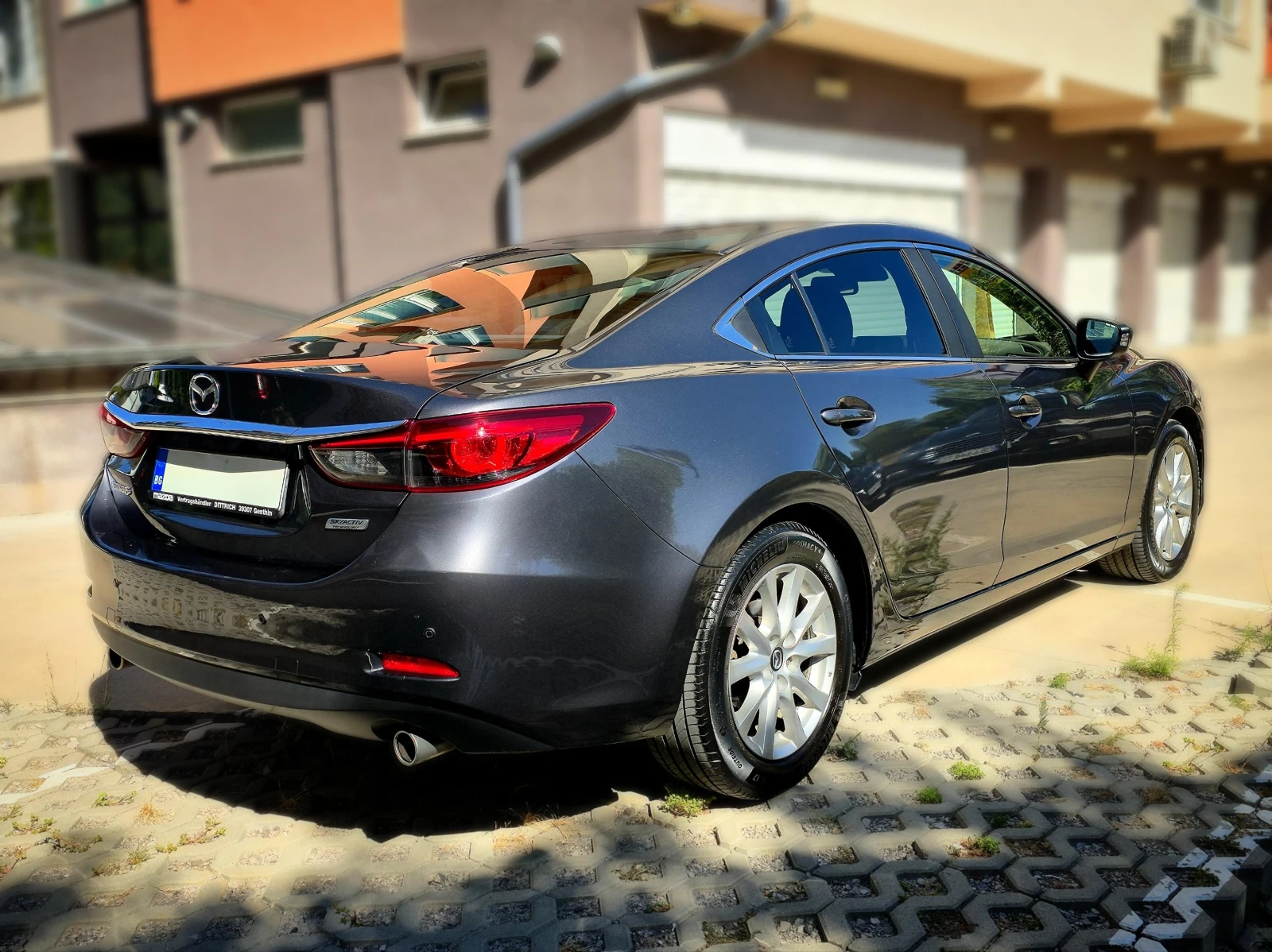 Mazda 6 2.2 SKYACTIV-D, снимка 3 - Автомобили и джипове - 56059134