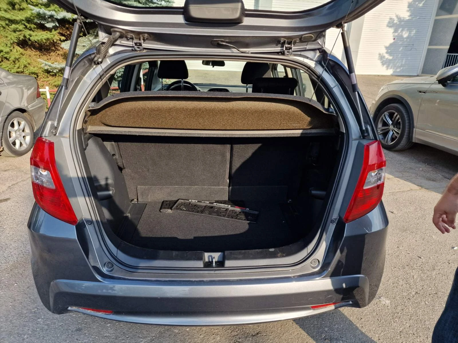 Honda Jazz 1.4, снимка 5 - Автомобили и джипове - 56142195