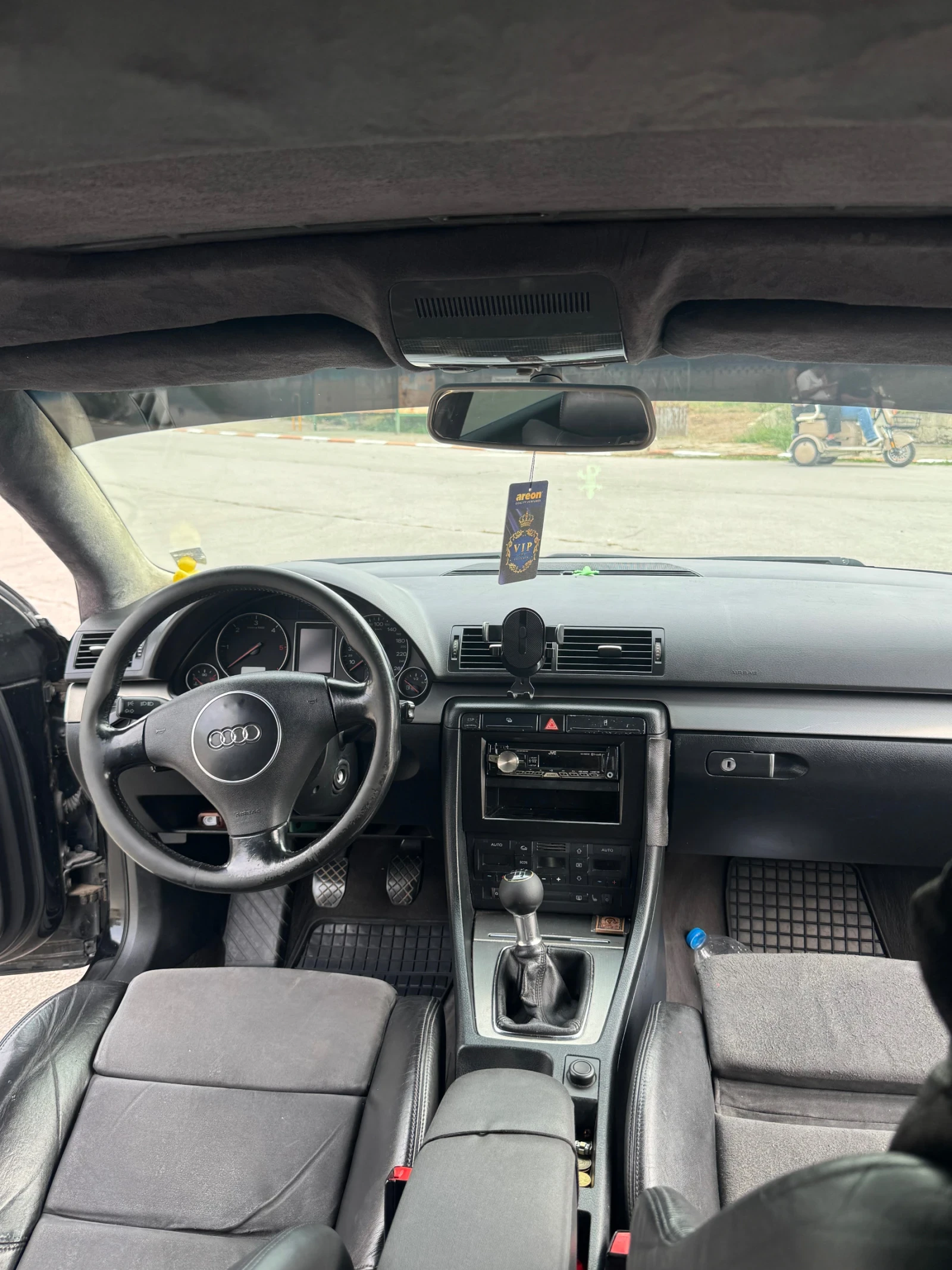 Audi A4, снимка 5 - Автомобили и джипове - 56450777