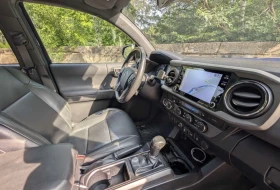 Toyota Tacoma TRD Sport | 4WD | ШИБИДАХ | CARFAX | , снимка 2