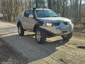 Mitsubishi L200 Десен волан, снимка 1