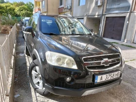 Chevrolet Captiva 4 x 4  7 места, снимка 1