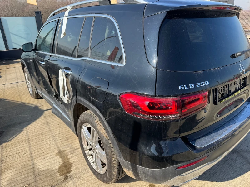 Mercedes-Benz GLB 250, снимка 4 - Автомобили и джипове - 48955665