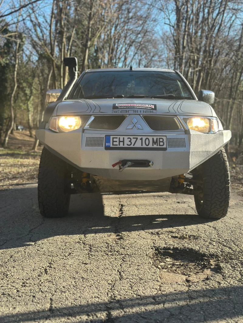 Mitsubishi L200 Десен волан, снимка 2 - Автомобили и джипове - 48958007