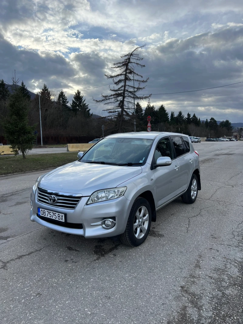 Toyota Rav4 2.2d, автомат, FACELIFT, снимка 1 - Автомобили и джипове - 49150729