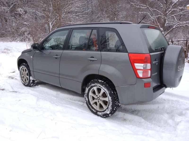 Suzuki Grand vitara DDiS, снимка 8 - Автомобили и джипове - 49365366