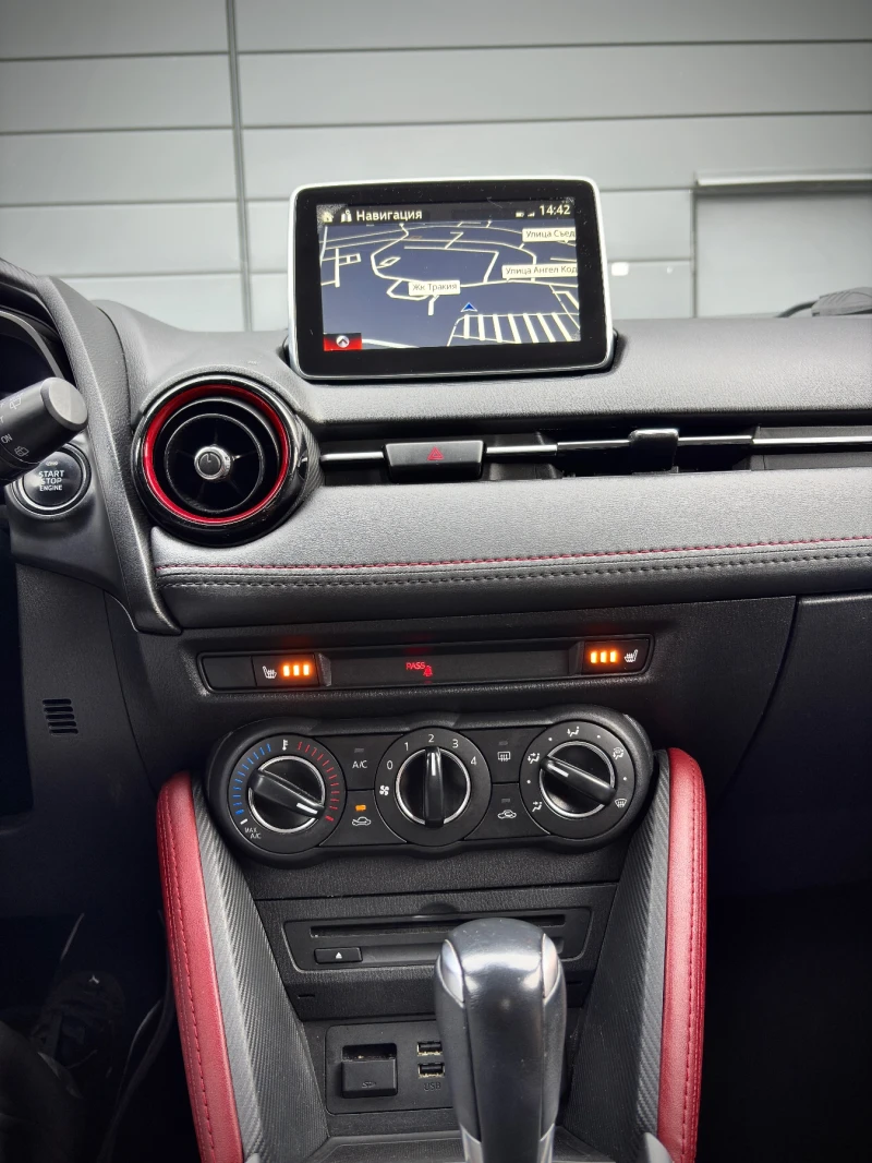 Mazda CX-3 ВИЖ ОПИСАНИЕТО!!!, снимка 11 - Автомобили и джипове - 53180743