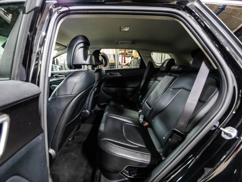 Kia Sportage 2023 Kia Sportage Hybrid EX AWD, снимка 13 - Автомобили и джипове - 53541164